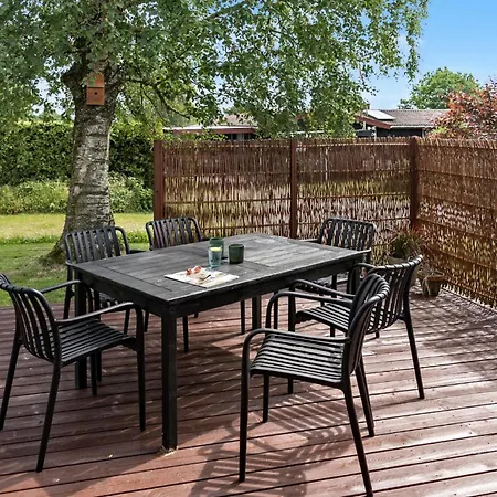 3 Bedroom Awesome In * Hejls
